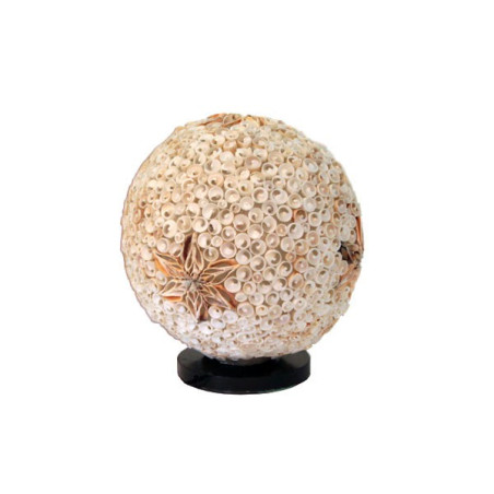 Lampe boule Stars en coquillage