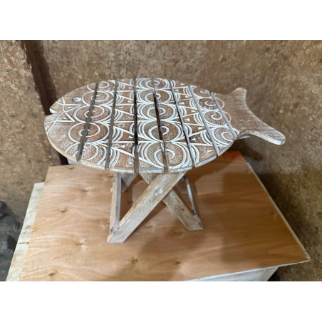 Table Pliante en Bois Sculpté Forme Poisson – Blanc vieilli