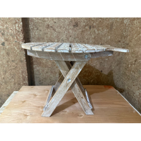 Table Pliante en Bois Sculpté Forme Poisson – Blanc vieilli