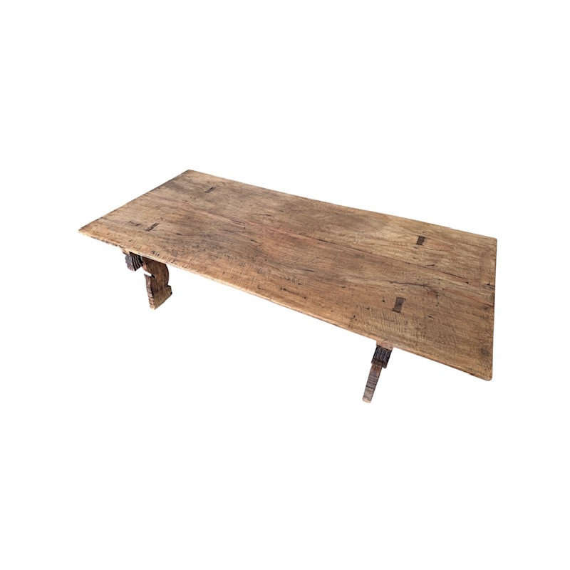 Table de massage ancienne en bois de Neem – Pièce d’exception du Kerala (Inde du Sud)